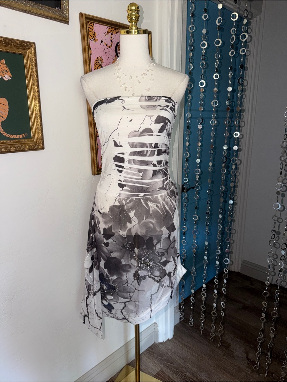 Vintage Y2K Strapless Floral Print Dress in Black & White